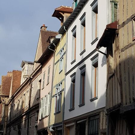 Appart'Hôtel Sainte Trinité Troyes Exterior foto